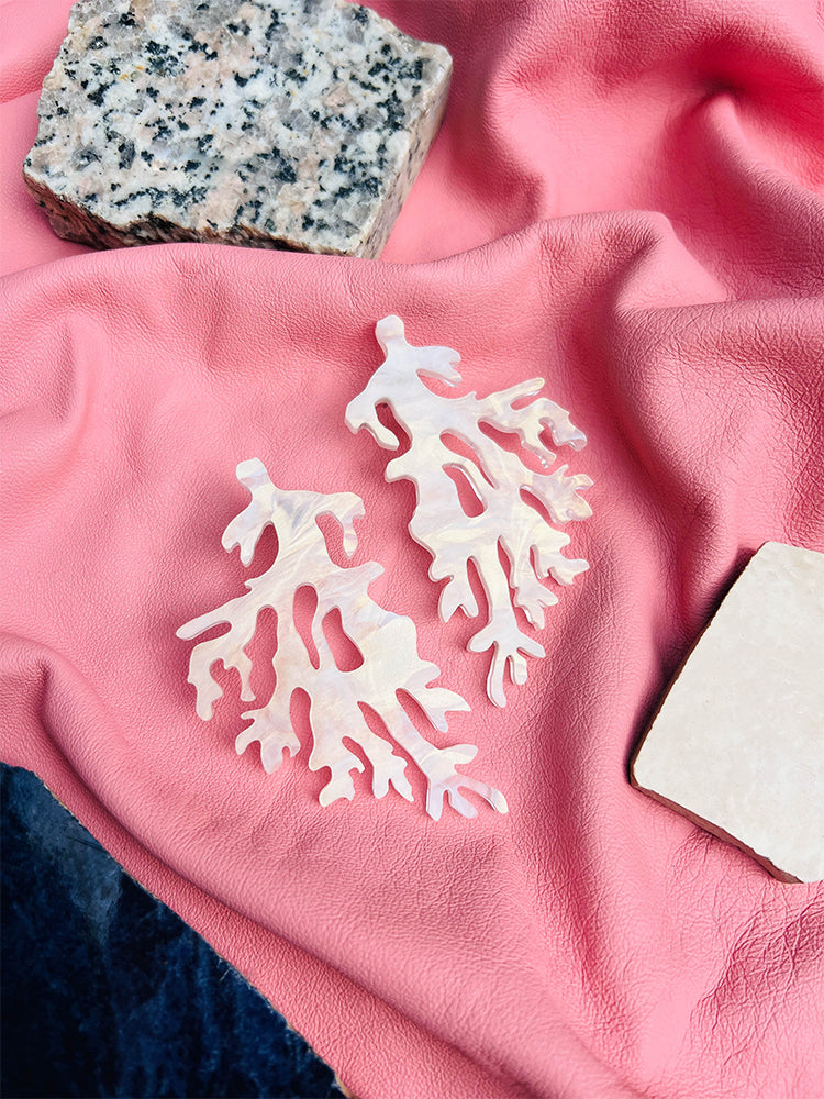 coral | midi | mineral white