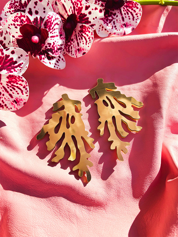 coral | statement | faux brass