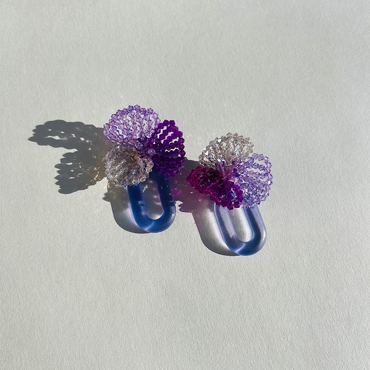 flowering links | purple hues | handmade earrings – Concrete flowering links | purple hues | handmade earrings – Concrete