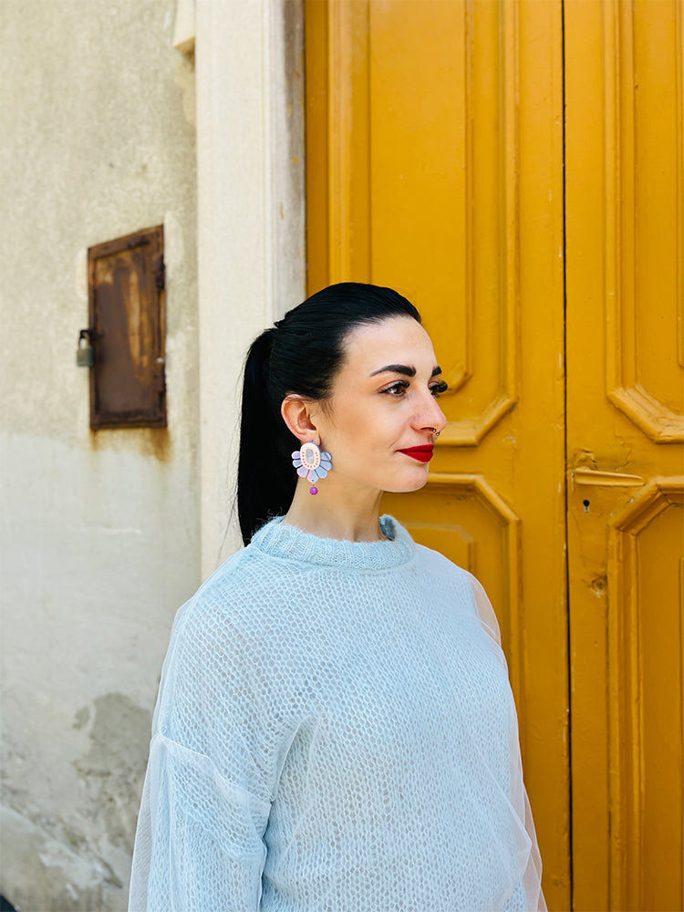 Marble Fan | Ancient Dreams | Bubble Swirl – Unique earrings featuring a beautifully sculpted design, perfect for adding a touch of sophistication to your look - photo Model - Italy