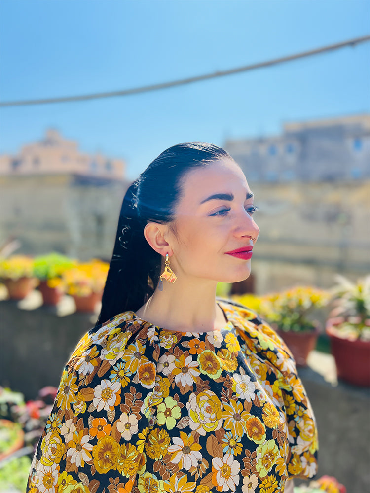 Picnic Hoop Set – Elegant handmade earrings shaped like a vintage water jug, perfect for adding sophistication and charm to your ensemble - photo model - Italy 