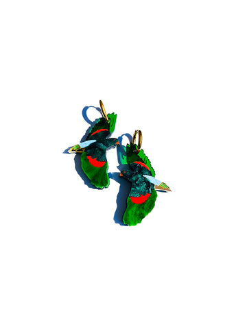 red winged parrot - handmade earrings inspired by nature, featuring a design that embodies elegance and modern flair, perfect for jewellery lovers - top view