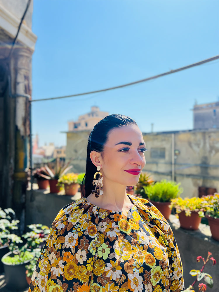 Texas Fields | Crazy Quilt - Eye-catching handmade earrings inspired by the intricate patterns of Crazy Quilt design - photo model - Liguria 